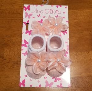 Matching shoes and headband set